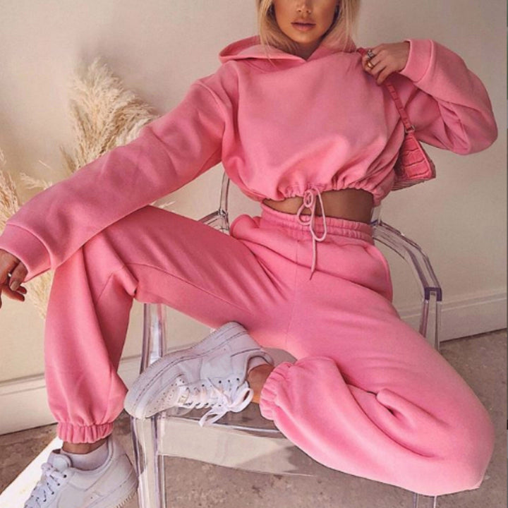 Women's 2-Piece Tracksuit Set – Sporty & Stylish